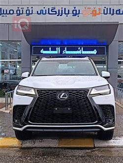 لێکزس LX